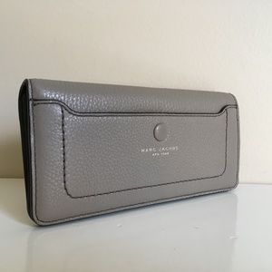 MARC JACOBS NWT EMPIRE CITY OPEN FACE WALLET